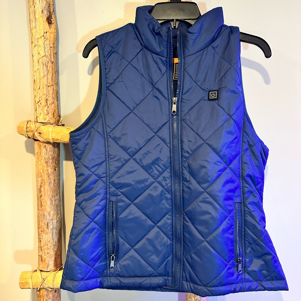 Women’s medium heated quilted navy vest